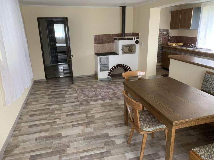 Casă cu 2 camere cu Teren 1400 Mp în Dorobanți