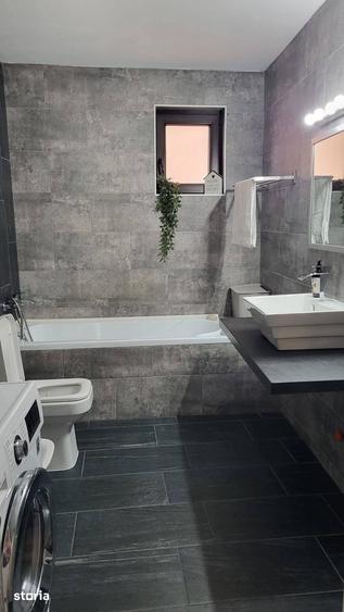 Casă cu 3 camere cu Teren 250 Mp în Central