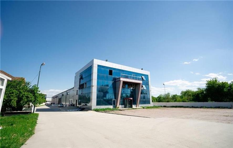 Spațiu industrial, de 2,600 mp, în Afumați