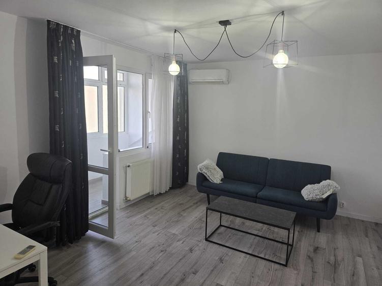 Apartament cu 2 camere decomandat în Dristor