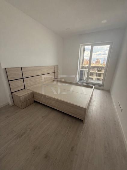 Apartament cu 2 camere semidecomandat, mobilat în Ghencea