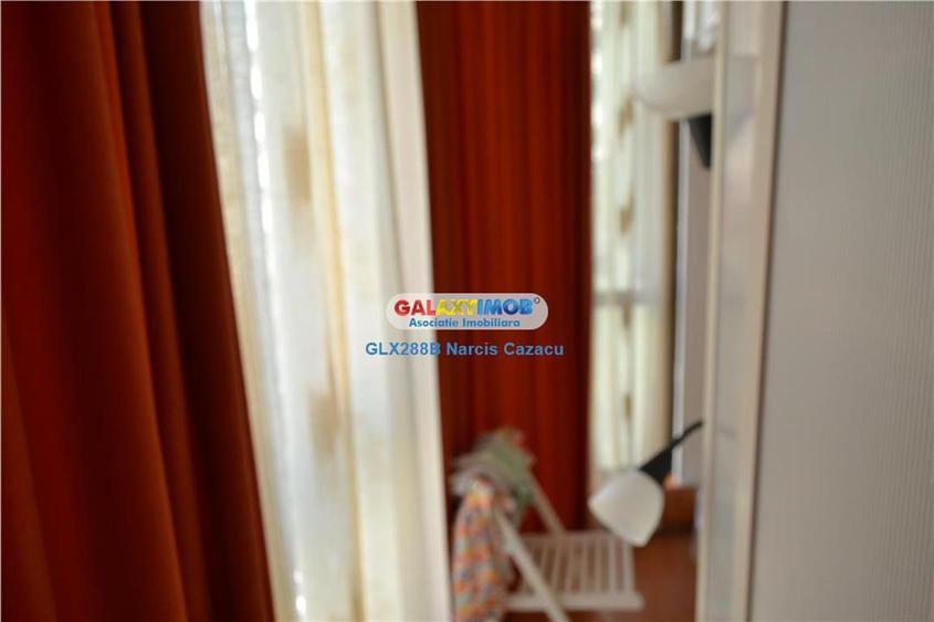 Apartament cu 3 camere decomandat, mobilat în Baicului
