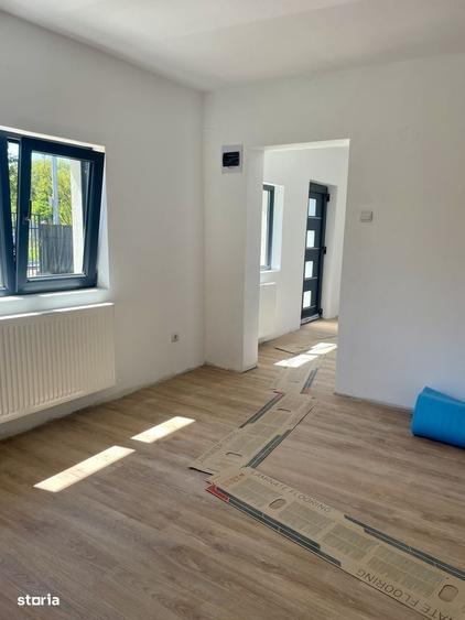 Casă cu 2 camere în Mărgineni