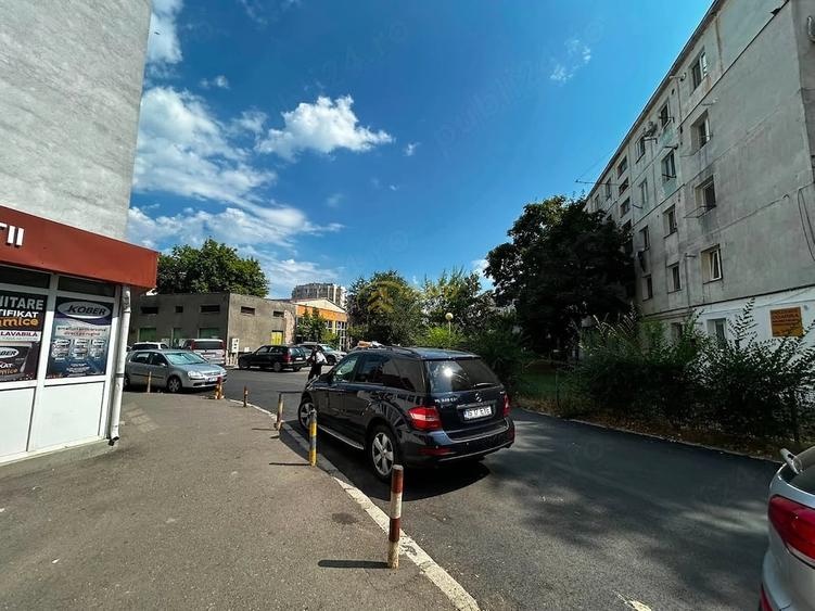 Spațiu comercial, de 48 mp, în Nicolina