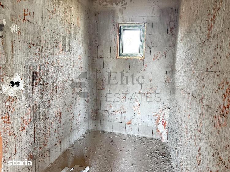 Casă cu 3 camere cu Teren 687 Mp în Nojorid