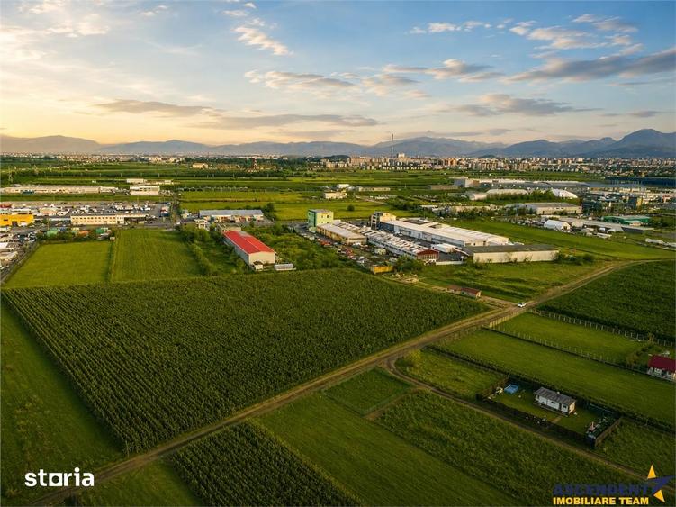 Film!Potential rezidentialinvestitional, 5.000 mp intravilan,privelist - 3