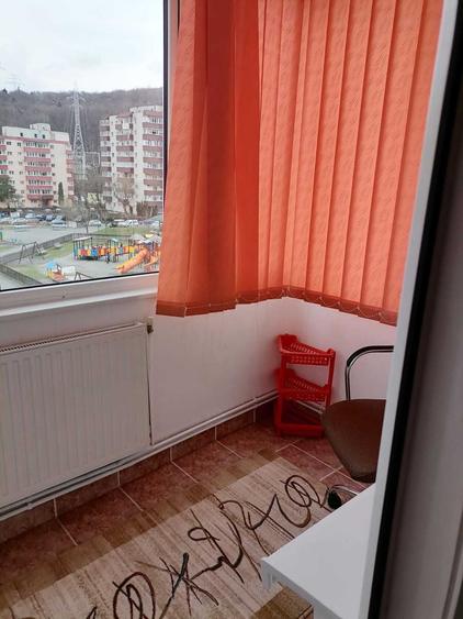 Apartament cu 2 camere decomandat în Răcădău