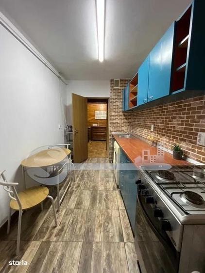Apartament cu 2 camere decomandat în Bd. Independenței