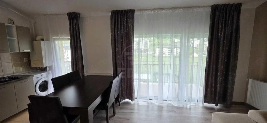 Apartament cu 2 camere semidecomandat în Florești