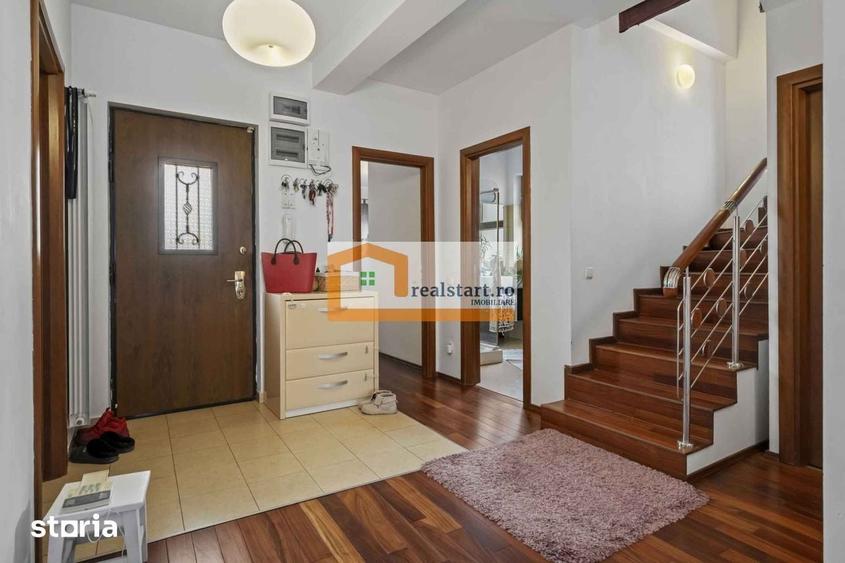 Casă cu 6 camere cu Teren 780 Mp în Brănești