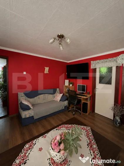 Casă cu 3 camere cu Teren 1338 Mp în Corunca