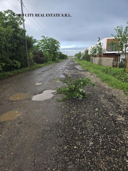 Teren Construcții intravilan de 399 mp, în Tunari