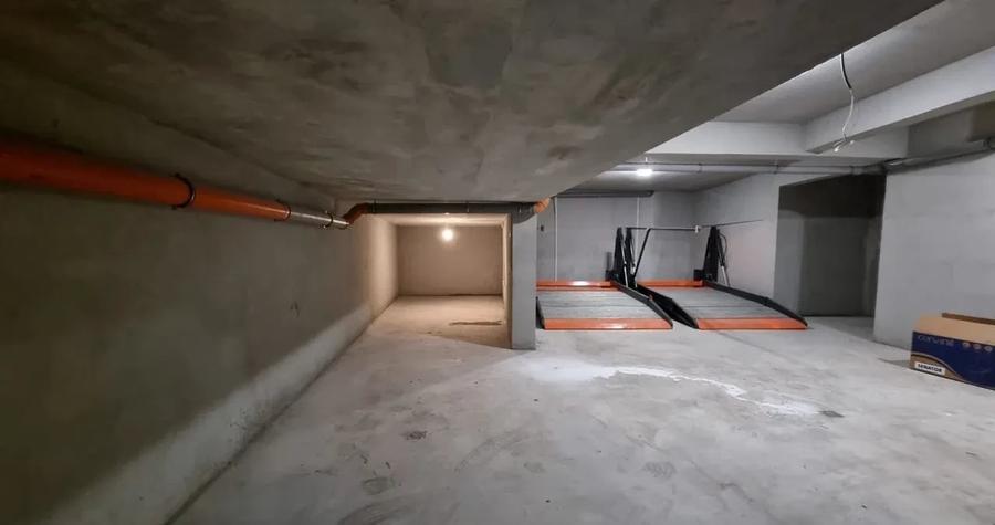 Apartament cu 2 camere decomandat, mobilat în Politehnica