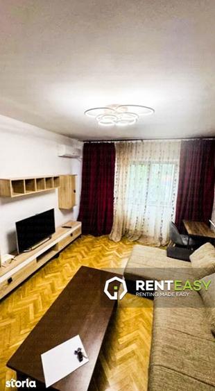 Apartament cu 3 camere în Independenței
