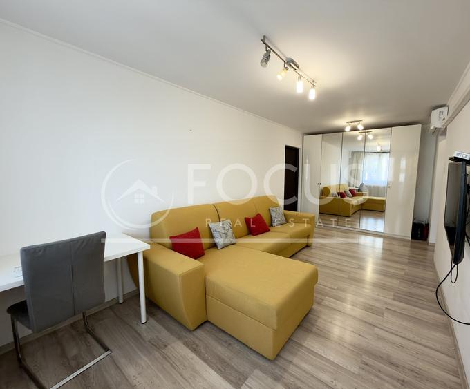 Apartament cu 2 camere semidecomandat, mobilat în Floreasca