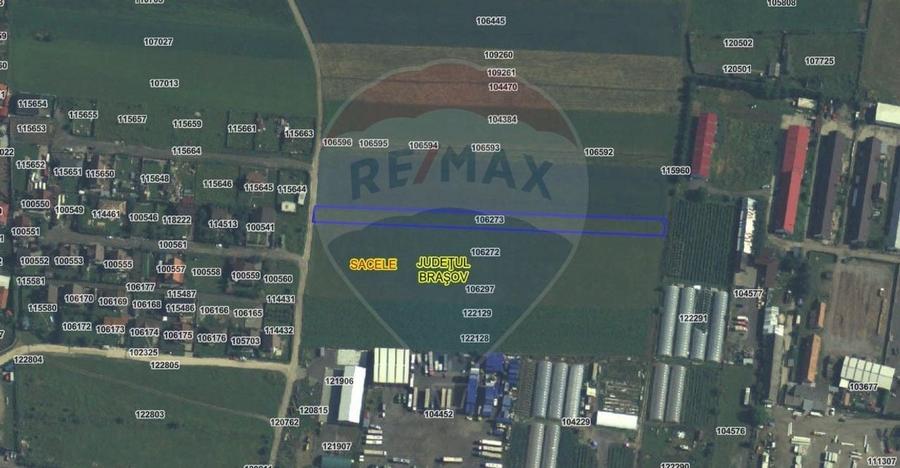 Teren agricol intravilan de 3000 mp, în Satulung