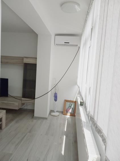 Apartament cu 2 camere semidecomandat în Giurgiului