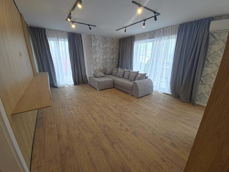 Apartament cu 2 camere decomandat, mobilat în Dacia