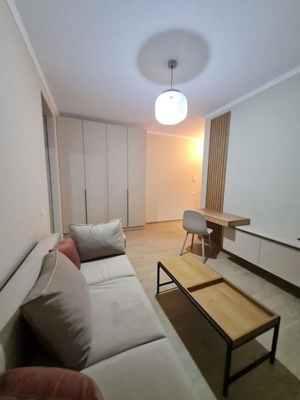 Apartament cu 2 camere decomandat, mobilat în Giroc