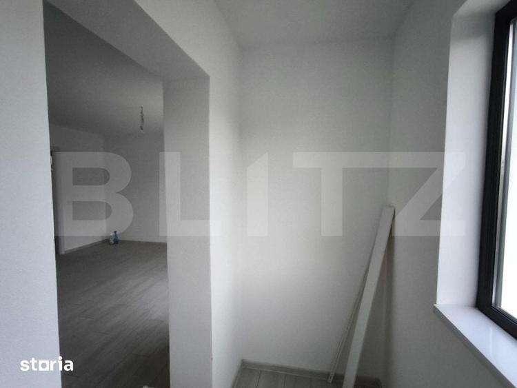 Casă cu 4 camere cu Teren 330 Mp în Podari