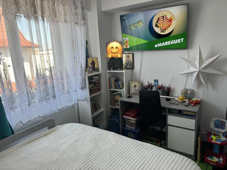 Apartament cu 3 camere decomandat în Central