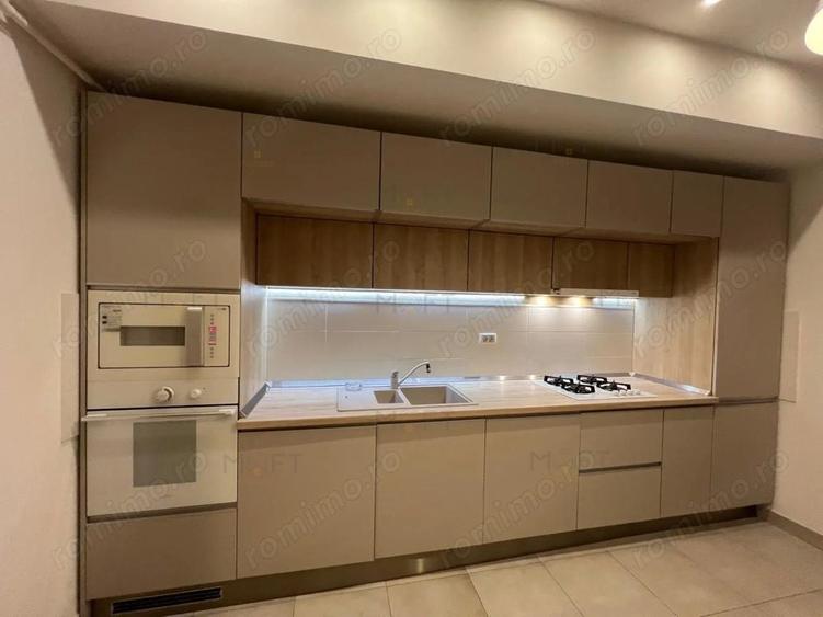 Apartament cu 3 camere decomandat în Floreasca