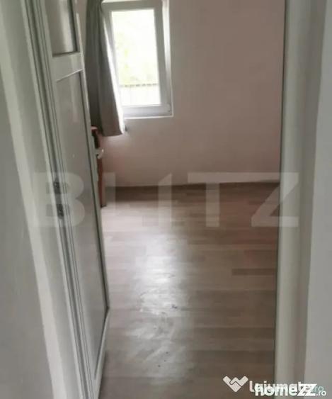 Casă cu 2 camere cu Teren 420 Mp în Central