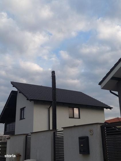 Casă cu 4 camere în Ghiroda