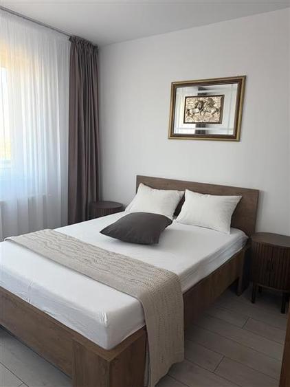 Apartament cu 3 camere decomandat în Theodor Pallady