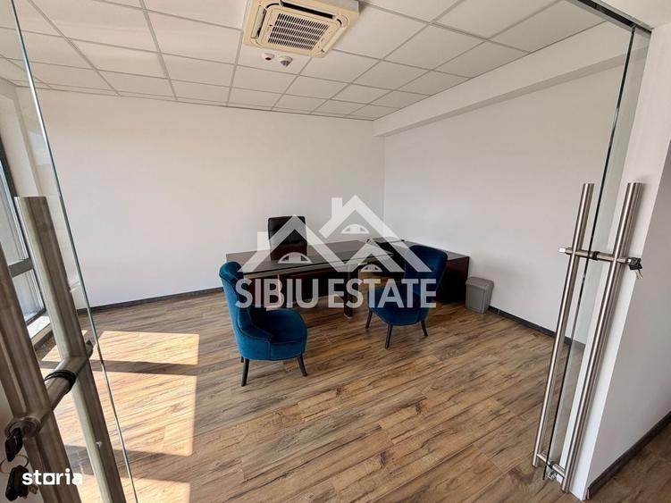 Spațiu comercial, de 205 mp, în Central