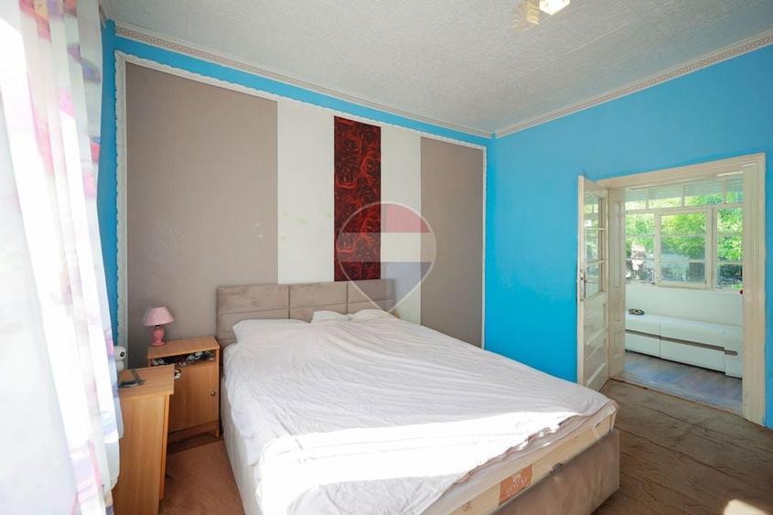 Casă individuală cu 4 camere cu Teren 620 Mp în Santăul Mare