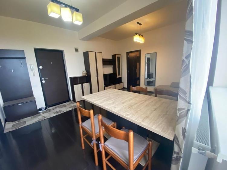 Apartament cu 2 camere semidecomandat în Bună Ziua