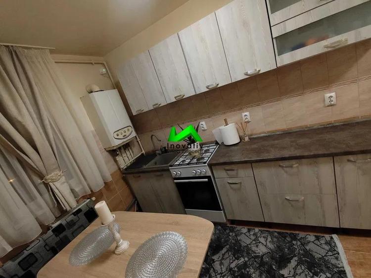 Apartament cu 2 camere semidecomandat în Vasile Aaron
