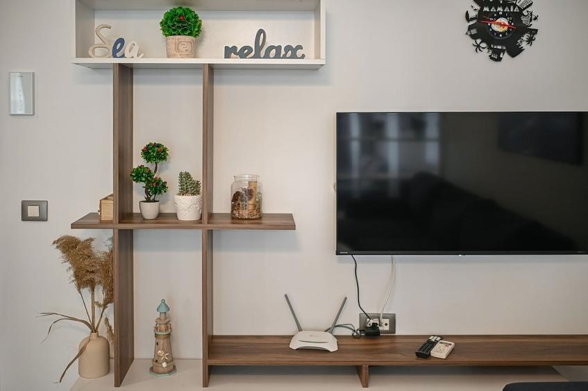 Apartament cu 3 camere decomandat în Mamaia-Sat