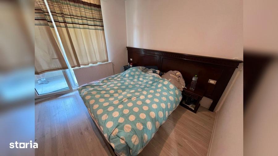 Apartament cu 3 camere semidecomandat în Sopor