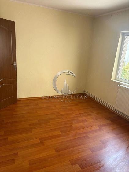 Apartament cu 2 camere semidecomandat în Unirii Sud