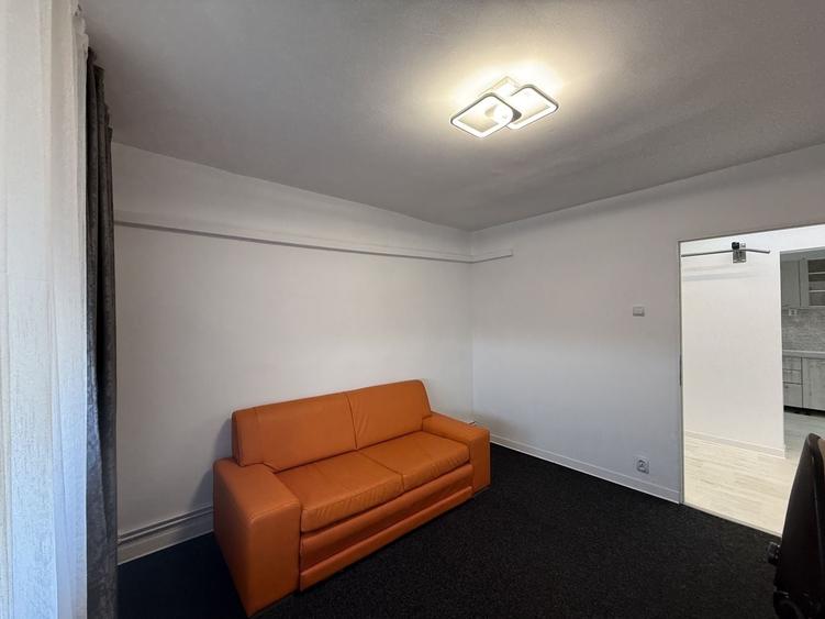 Apartament cu 3 camere decomandat, mobilat în Aradul Nou