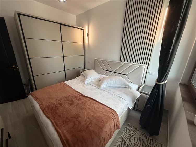Apartament cu 2 camere decomandat, mobilat în Aeroport
