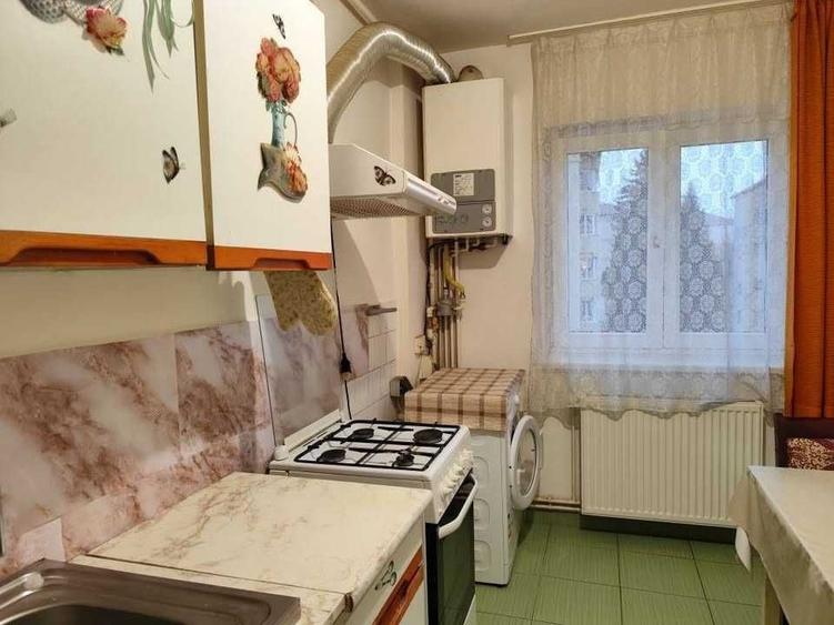 Apartament cu 2 camere decomandat în Ștrand