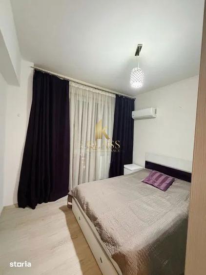 Apartament cu 3 camere, mobilat în Romană