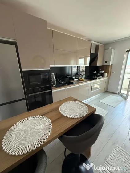 Apartament cu 2 camere semidecomandat în Șelimbăr