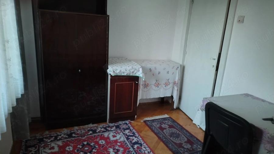 Colega de apartament - 4