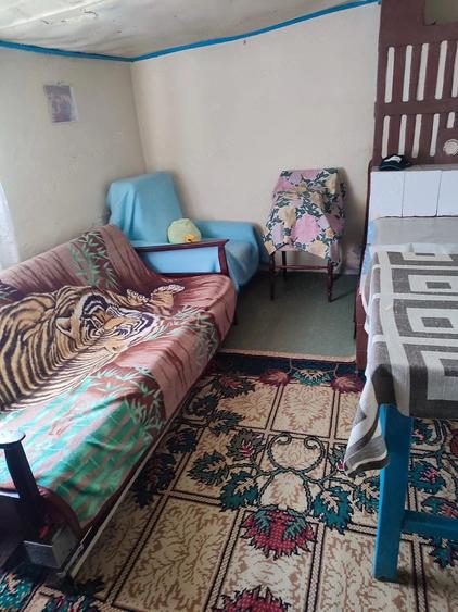Casă cu 3 camere cu Teren 2426 Mp în Central