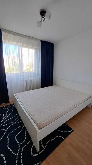 Apartament cu 2 camere decomandat în Drumul Taberei — fotografia 2