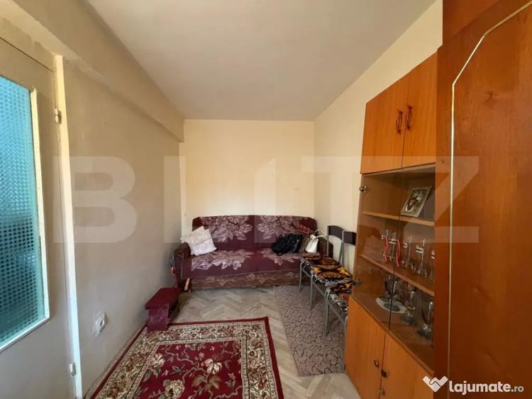 Apartament 2 camere, etaj 1, 37 mp, zona Micro III - 5