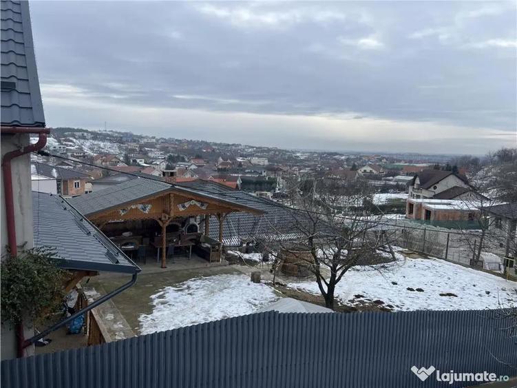 Casă cu 3 camere cu Teren 1326 Mp în Dealuri Oradea