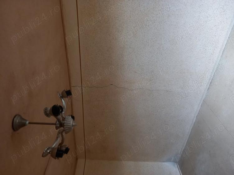 Casă cu 4 camere în Săpoca