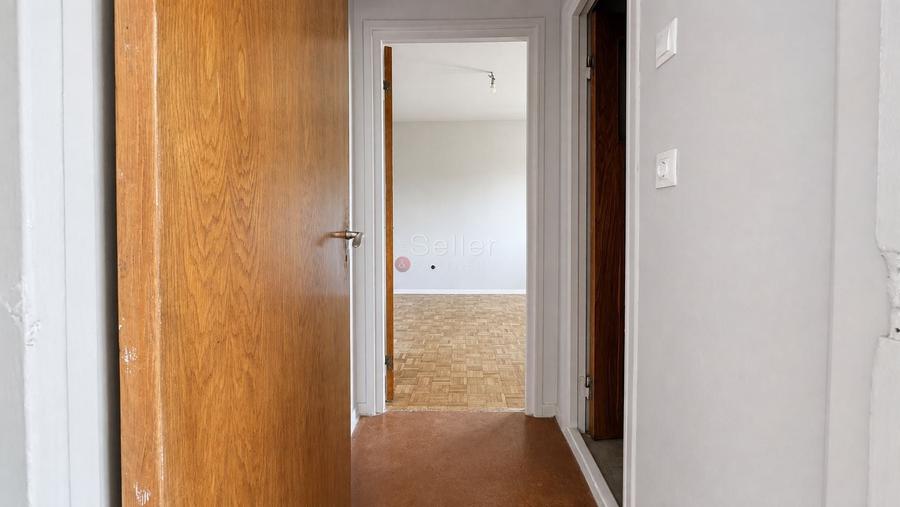 Apartament cu 2 camere semidecomandat în Centrul Civic