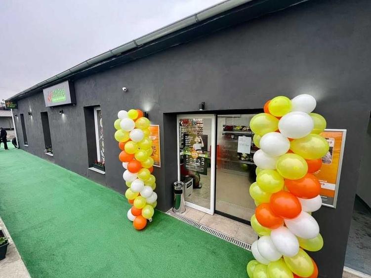 Spațiu comercial, de 400 mp, în Margina