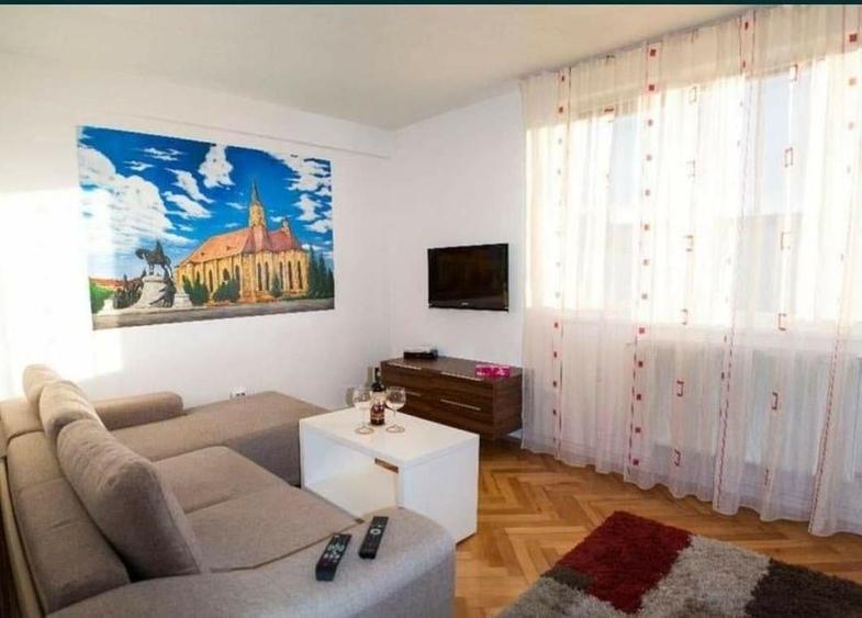 Apartament cu 2 camere semidecomandat, mobilat în Aeroport